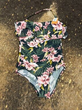 Kona Sol Floral One-Piece Swimsuit — women’s sm NWT